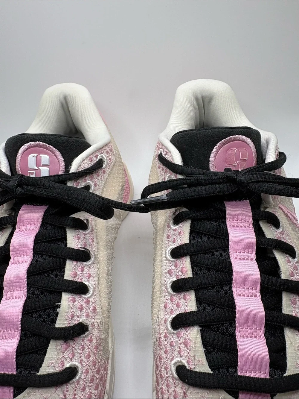 Nike Sabrina 1 NBY “Kay Yow” Custom Basketball Shoes Sneakers Men’s 8.5 Athletic